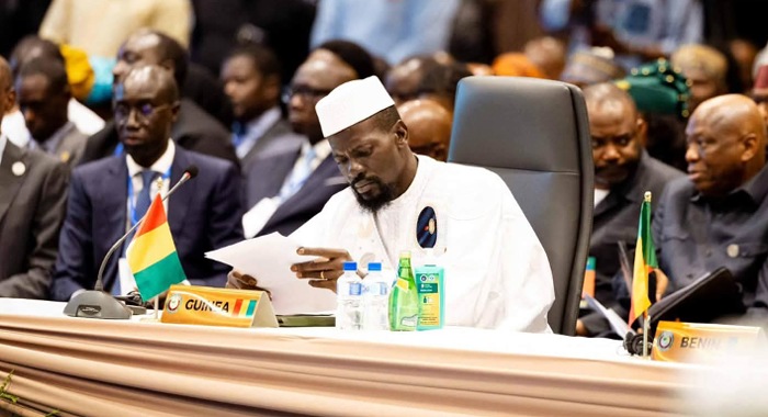 Franc guinéen : Mamadi Doumbouya met fin aux spéculations sur l’Éco
